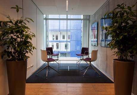 Fraster rød filt løber, DR byen (5)